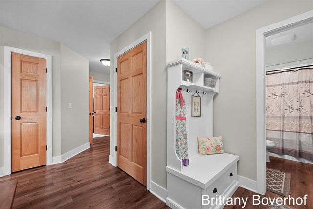 9875 Kateri Way Drive, Caledonia, MI 49316