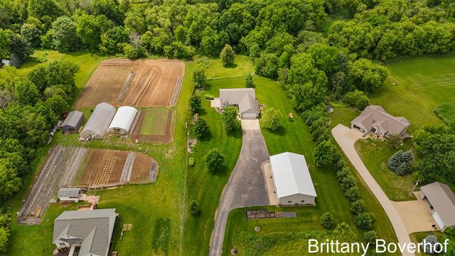 9875 Kateri Way Drive, Caledonia, MI 49316