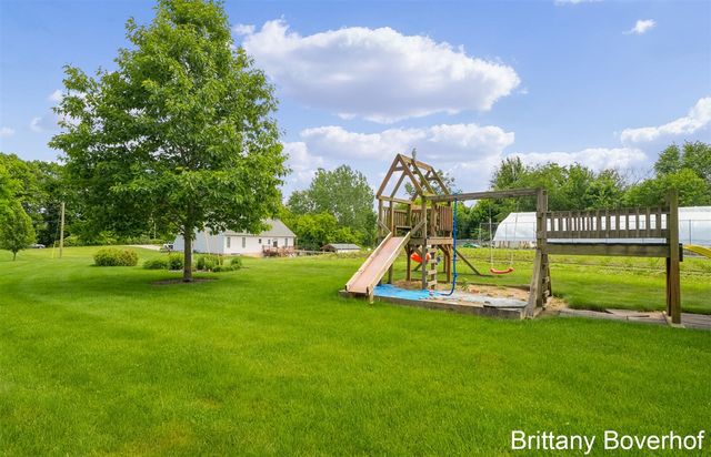 9875 Kateri Way Drive, Caledonia, MI 49316