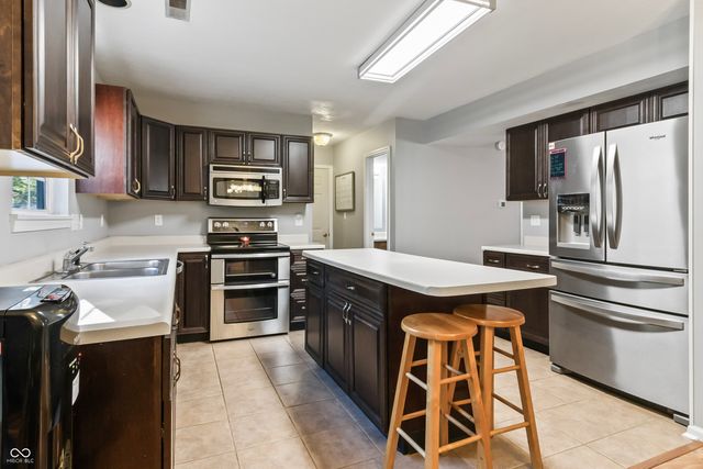 7841 Rosebush Drive, Indianapolis, IN 46237