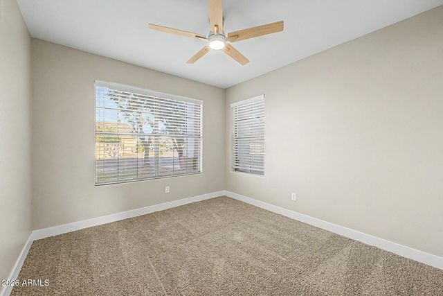 576 S MOOREA Drive, Gilbert, AZ 85296
