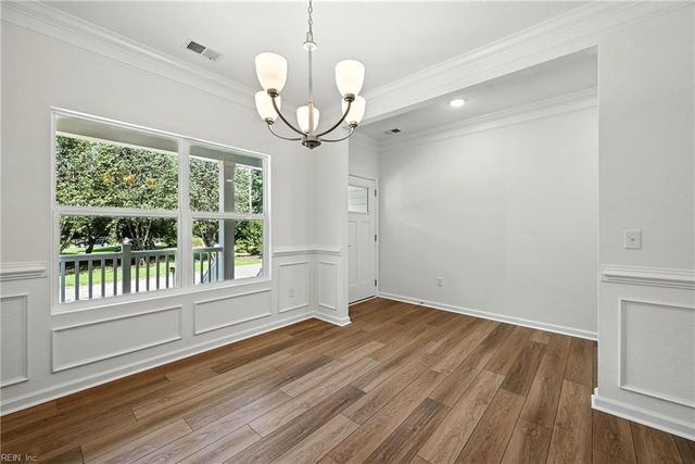 56 Willow Rd, Hampton, VA 23664