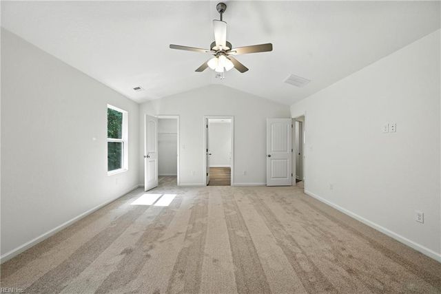 56 Willow Rd, Hampton, VA 23664