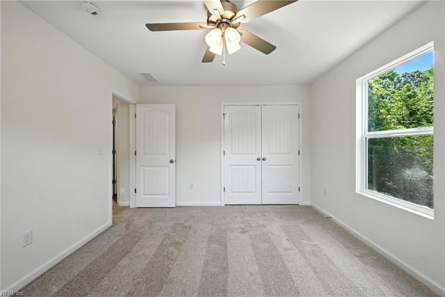 56 Willow Rd, Hampton, VA 23664