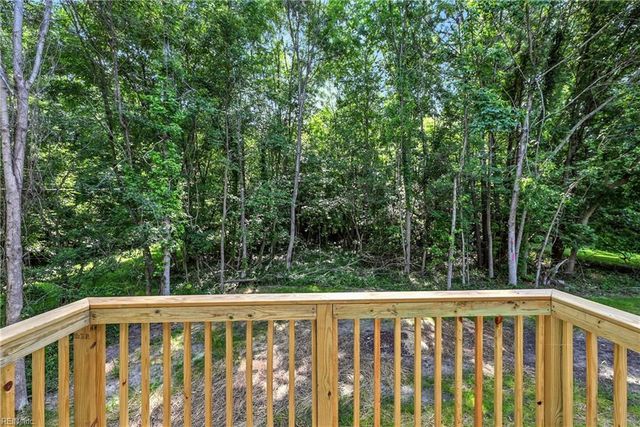 56 Willow Rd, Hampton, VA 23664