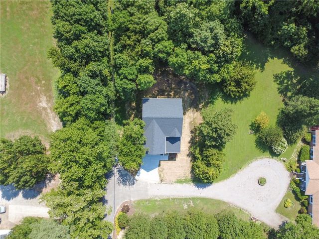 56 Willow Rd, Hampton, VA 23664