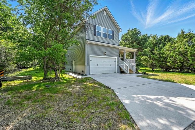 56 Willow Rd, Hampton, VA 23664