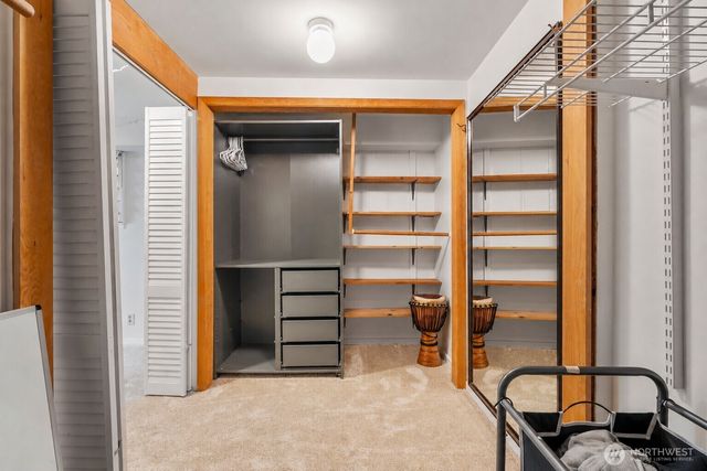6626 57th Avenue NE, Seattle, WA 98115