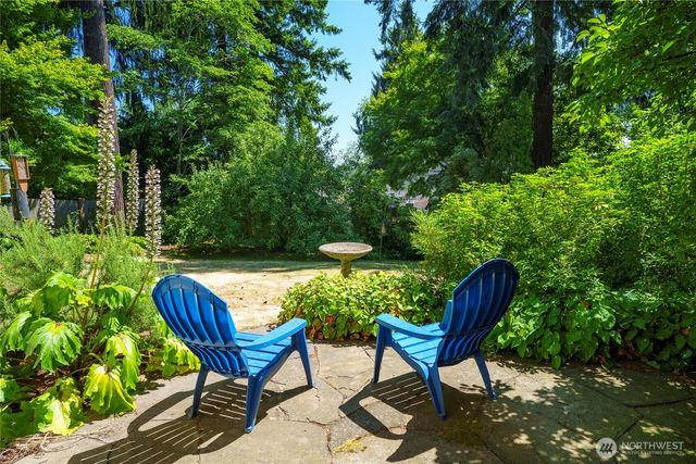 6626 57th Avenue NE, Seattle, WA 98115