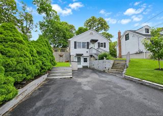 228 Hampton Avenue, Mastic, NY 11950