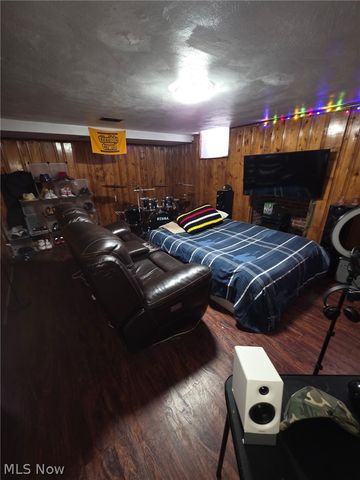 2370 N Taylor Road, East Cleveland, OH 44112