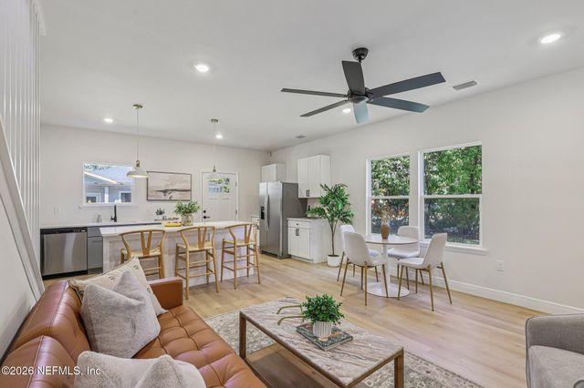 2413 JERUSALEM Street, Jacksonville, FL 32207