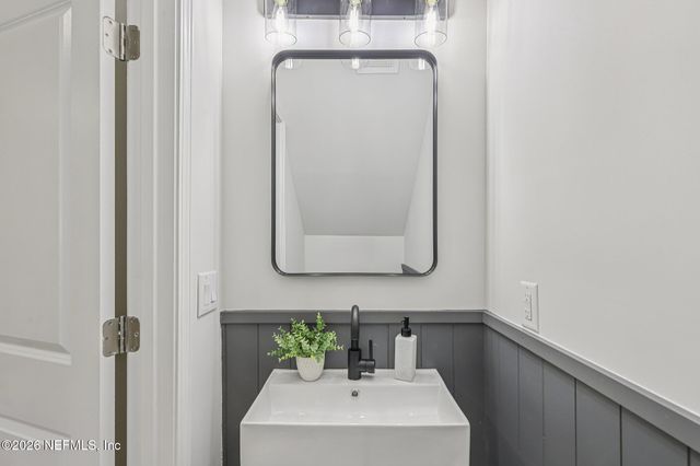 2413 JERUSALEM Street, Jacksonville, FL 32207