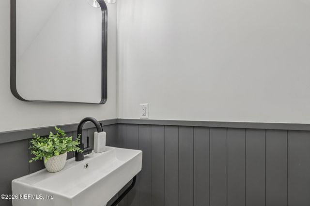 2413 JERUSALEM Street, Jacksonville, FL 32207