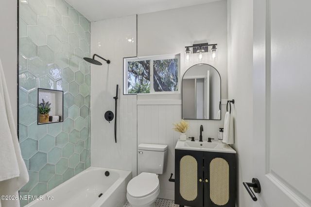 2413 JERUSALEM Street, Jacksonville, FL 32207