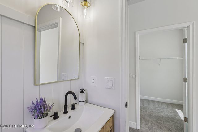 2413 JERUSALEM Street, Jacksonville, FL 32207