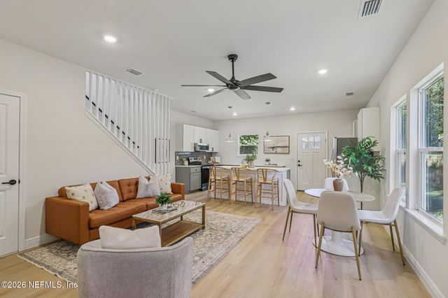 2413 JERUSALEM Street, Jacksonville, FL 32207