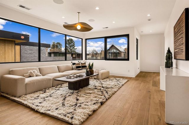 2620 E Cedar Avenue, Denver, CO 80209