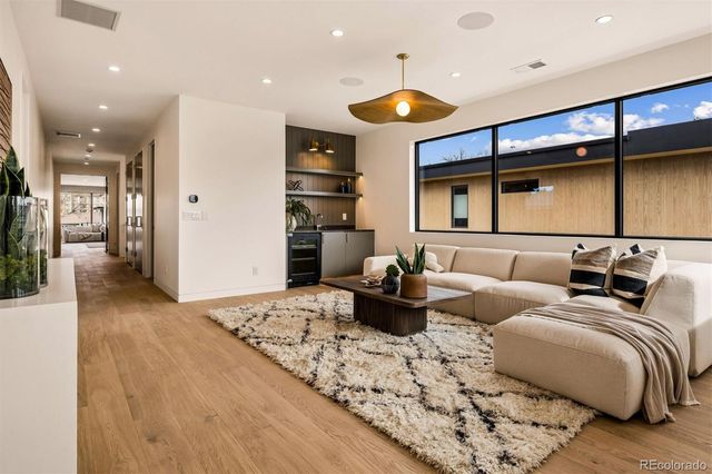 2620 E Cedar Avenue, Denver, CO 80209