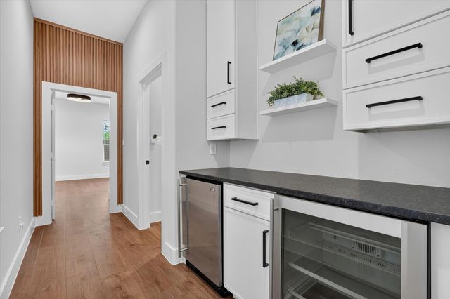 3210 Carpenter Avenue, Dallas, TX 75215