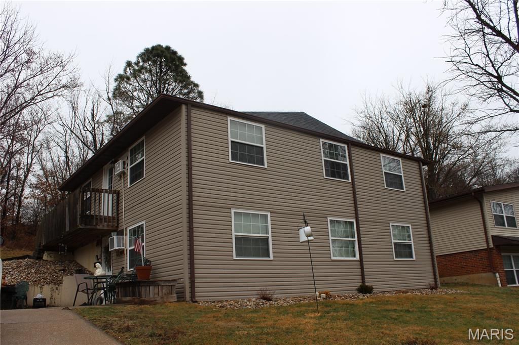 562-564 Virginia Street, Hannibal, MO 63401