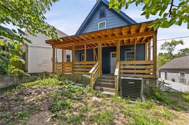11 S Tremont Street, Kansas City, KS 66101