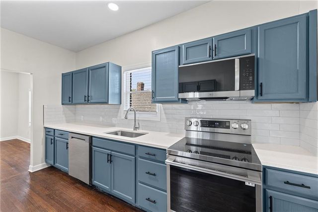 11 S Tremont Street, Kansas City, KS 66101