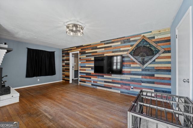 478 Liberty Hill Road, Milner, GA 30257