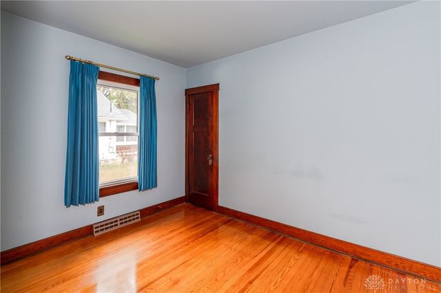 17 N Sunrise Avenue, Dayton, OH 45426