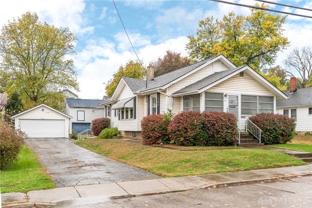17 N Sunrise Avenue, Dayton, OH 45426