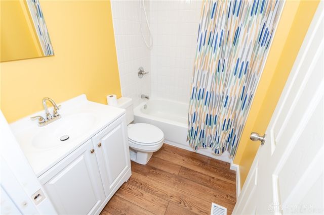 17 N Sunrise Avenue, Dayton, OH 45426