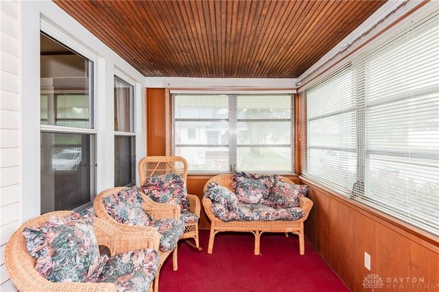 17 N Sunrise Avenue, Dayton, OH 45426