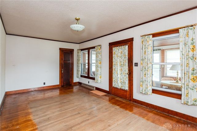 17 N Sunrise Avenue, Dayton, OH 45426