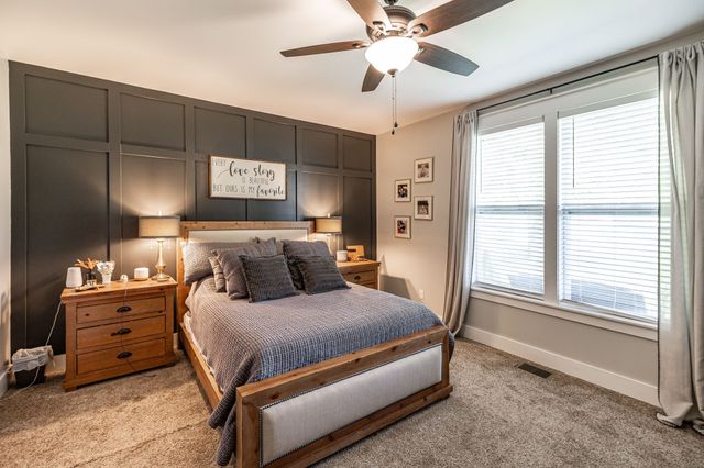 521 Redstone Dr, Gallatin, TN 37066