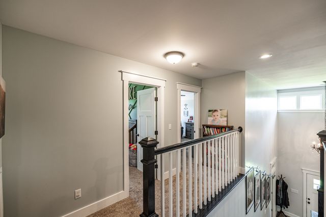 521 Redstone Dr, Gallatin, TN 37066