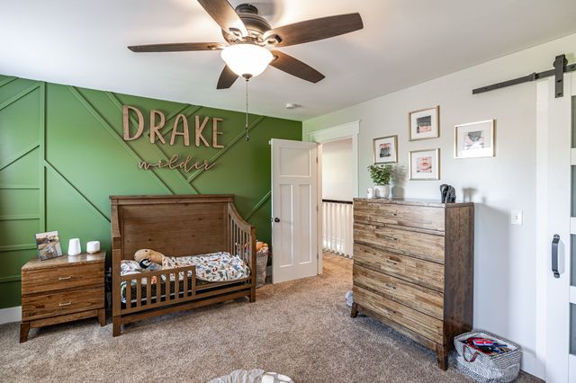 521 Redstone Dr, Gallatin, TN 37066