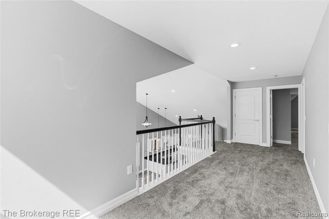 10199 Edgewood Drive, Grand Blanc, MI 48439