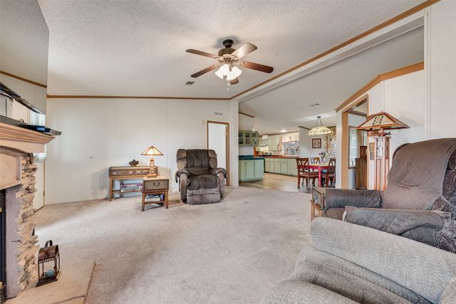 9616 Kelly Lane, Alvarado, TX 76009