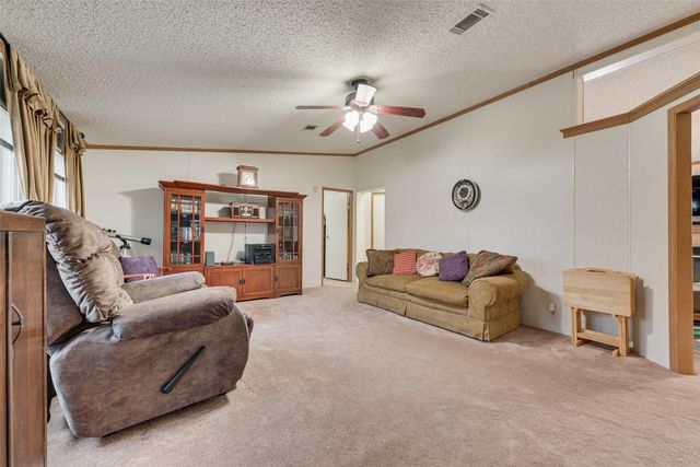 9616 Kelly Lane, Alvarado, TX 76009