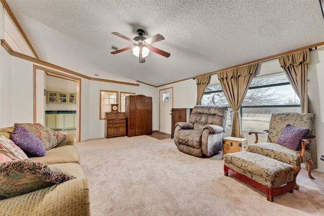 9616 Kelly Lane, Alvarado, TX 76009