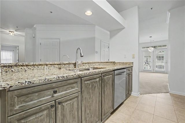 1031 Whitshire Way, Alpharetta, GA 30004
