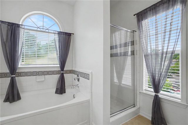 1031 Whitshire Way, Alpharetta, GA 30004