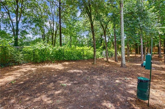 1031 Whitshire Way, Alpharetta, GA 30004