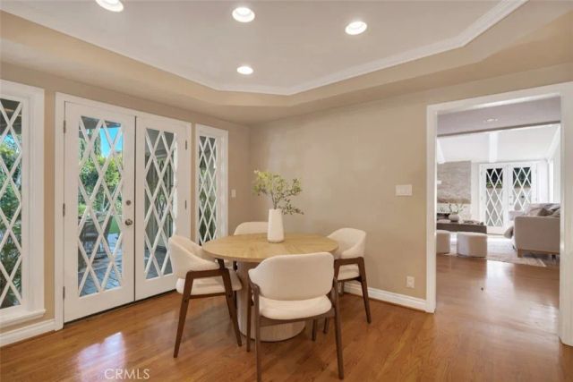 4200 Gayle Drive, Tarzana, CA 91356