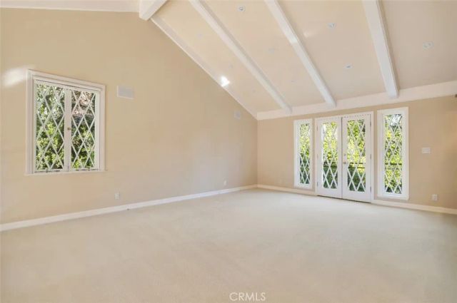 4200 Gayle Drive, Tarzana, CA 91356
