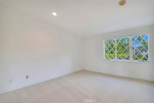 4200 Gayle Drive, Tarzana, CA 91356