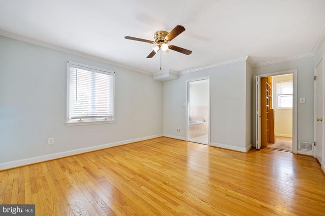 4212 MATTHEWS LN, Kensington, MD 20895