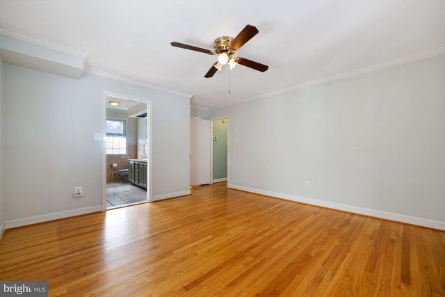 4212 MATTHEWS LN, Kensington, MD 20895