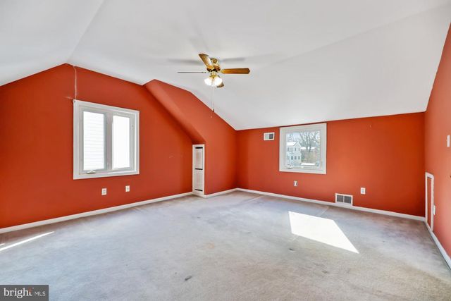 4212 MATTHEWS LN, Kensington, MD 20895