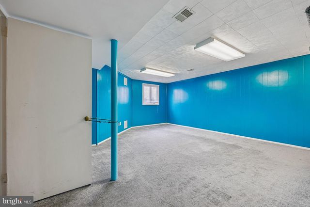 4212 MATTHEWS LN, Kensington, MD 20895